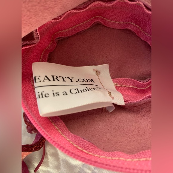 Carol Hearty statement purse - Picture 5 of 8